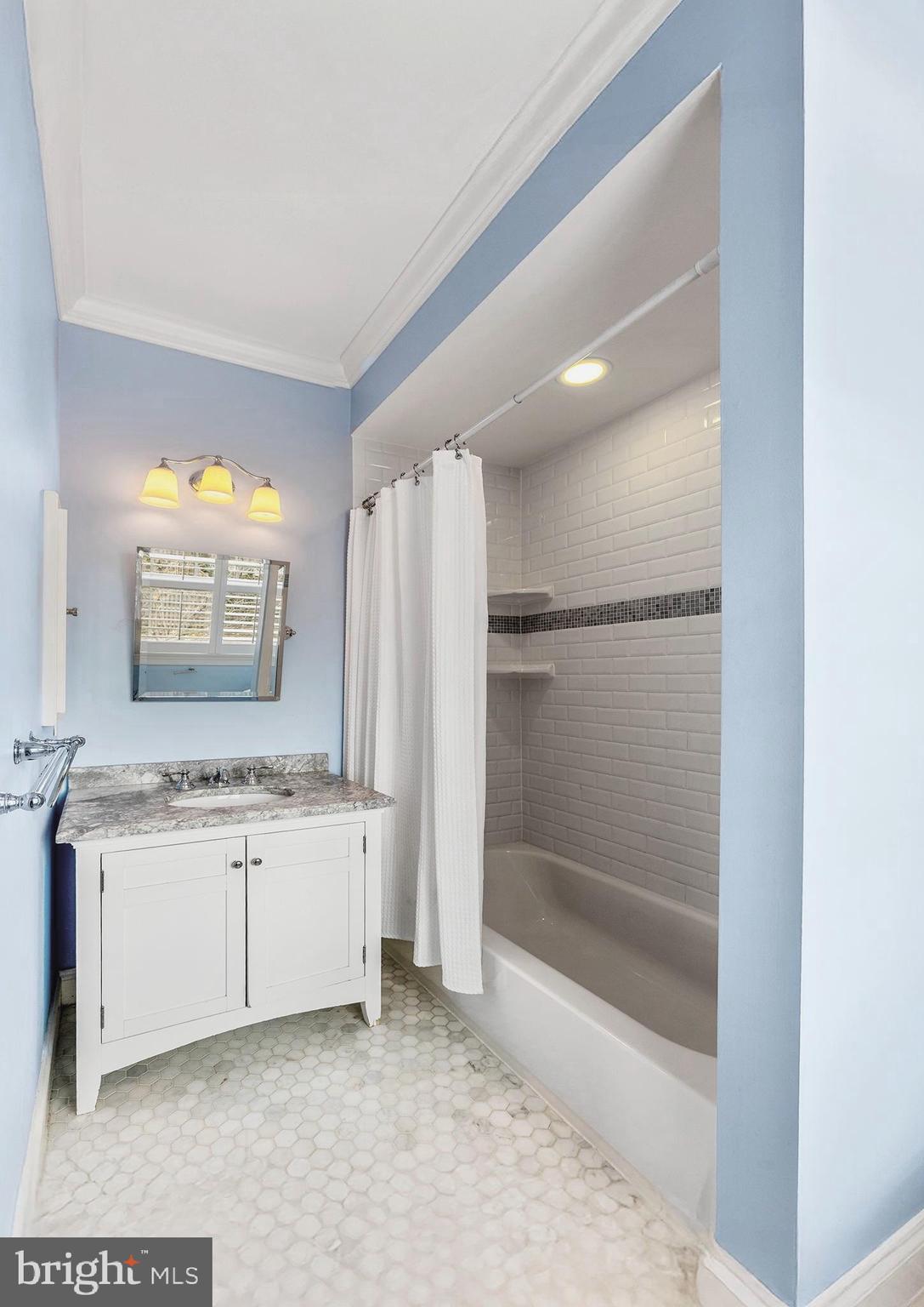 7221 Ridgewood Terrace Chevy Chase, MD 20815 - Photo 54 of 76 En-Suite Bath