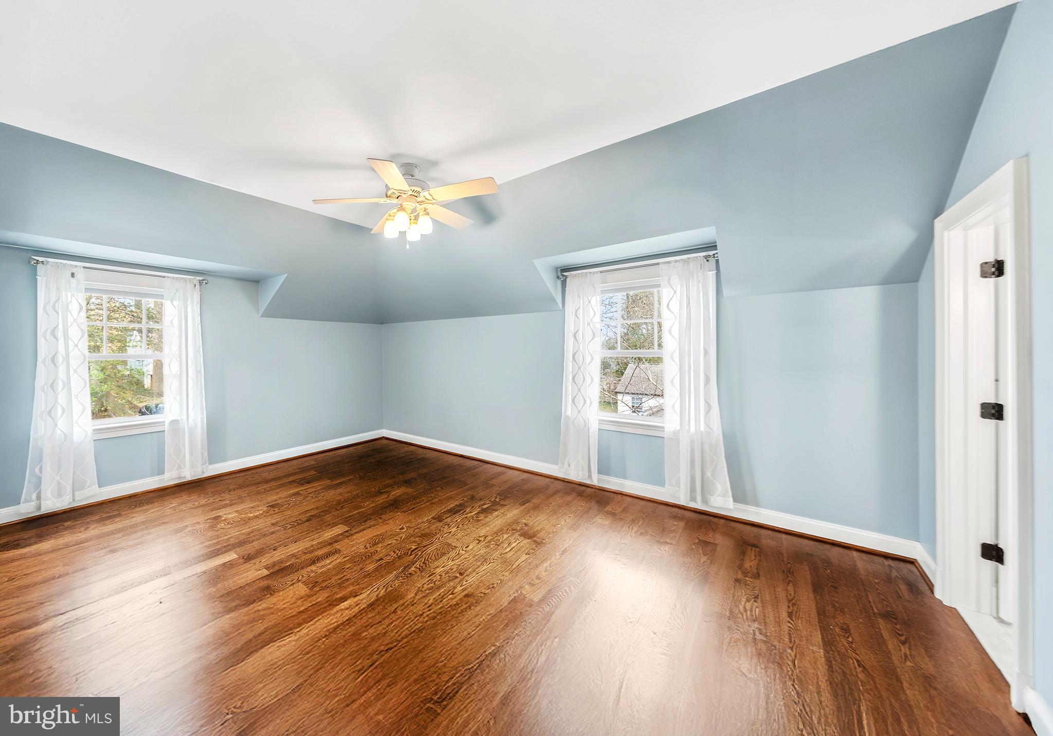 7221 Ridgewood Terrace Chevy Chase, MD 20815 - Photo 60 of 76 Secondary Bedroom
