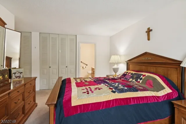 $405,000 | 3014 Lighthouse Lane, Sayreville, NJ 08859