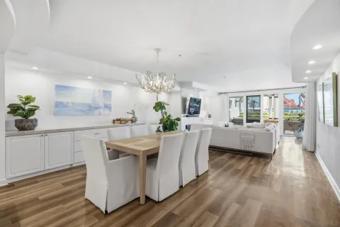$2,975,000 | 1101 1st Street, Unit 114, Coronado, CA 92118
