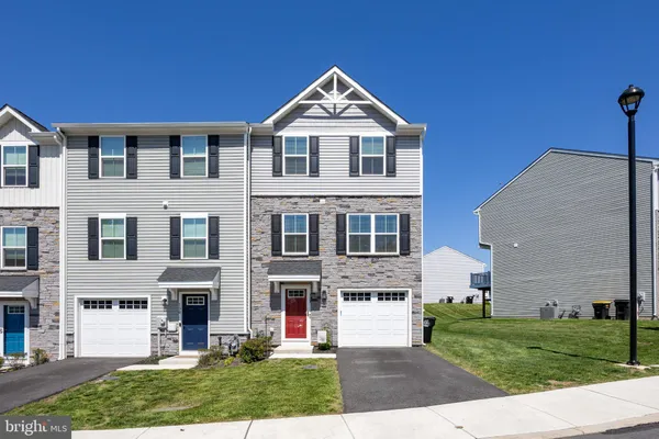 $399,900 | 128 Van Fleet Circle, Pottstown, PA 19464