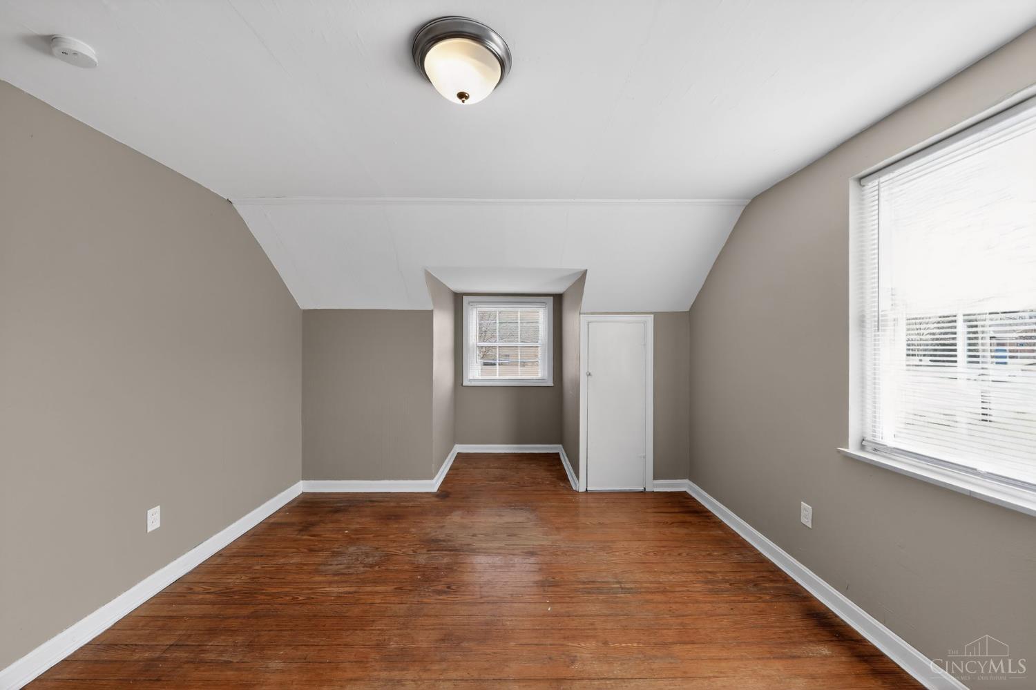 6621 Winton Road Cincinnati, OH 45224 - Photo 19 of 34