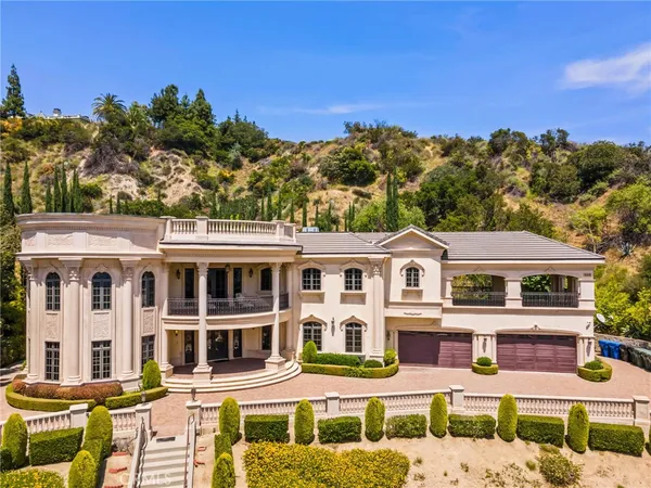 $5,280,000 | 328 North Terrace View Drive, Monrovia, CA 91016