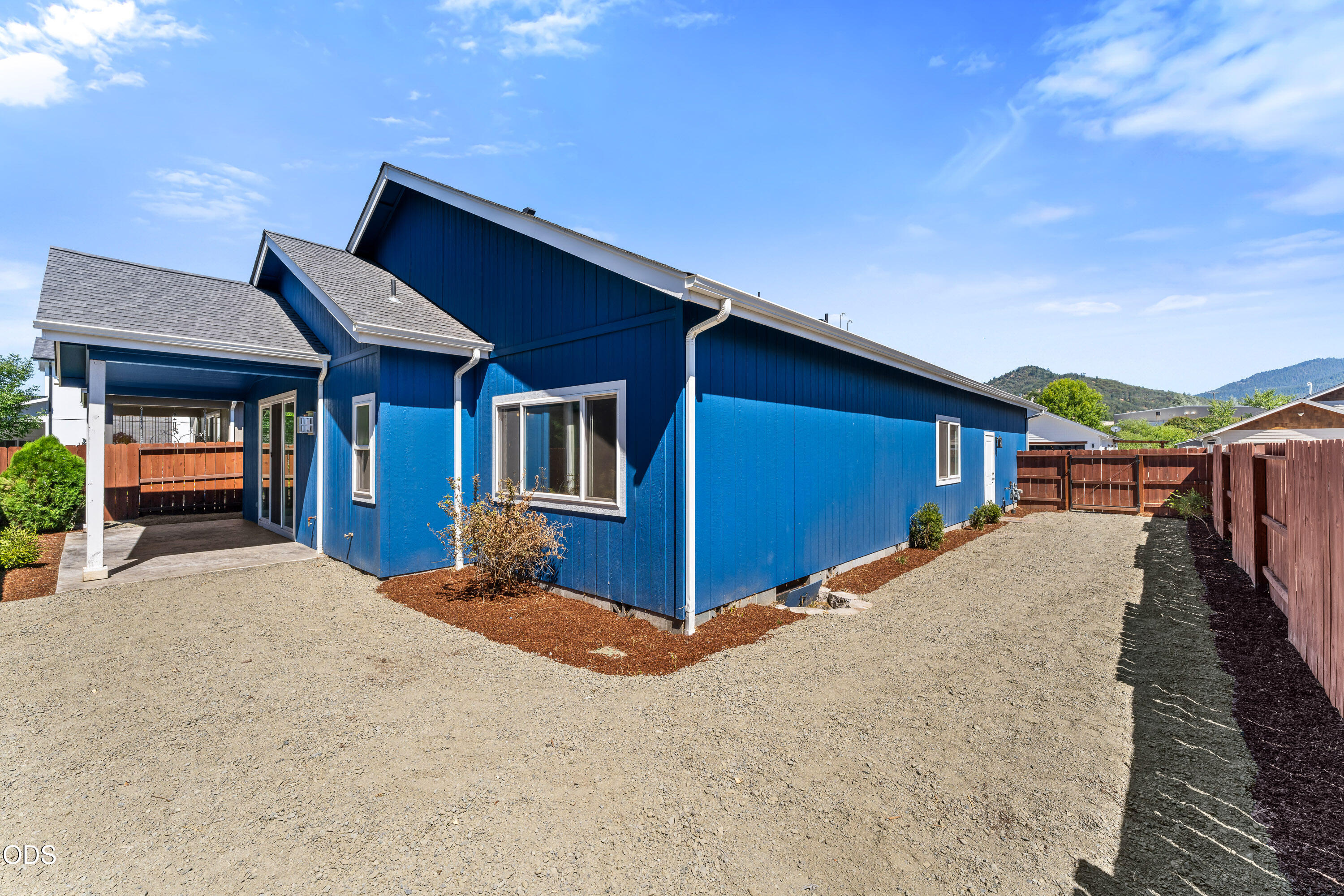 2113 Kayleigh Way Grants Pass, OR 97526 - Photo 22 of 32