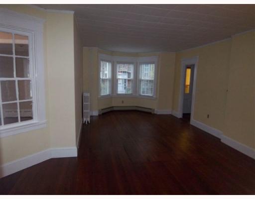 33 Young Street Newport, RI 02840 - Photo 5 of 12 Living Room. with bay window