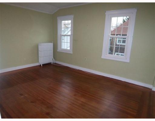33 Young Street Newport, RI 02840 - Photo 9 of 12 Bedroom.
