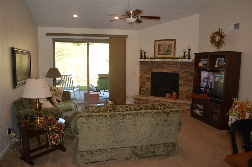 434 Wineberry Ridge Court Irwin, PA 15642 - Photo 10 of 25 Gallery Image 10