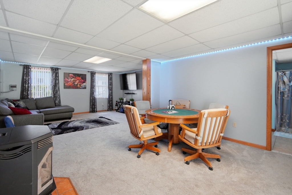 179 Cabinet Street Springfield, MA 01129 - Photo 28 of 39 Gallery Image 28