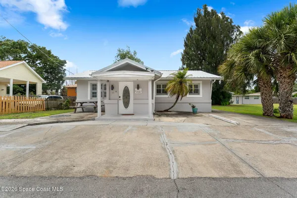 $1,700 | 1526 Magnolia Street Northeast, Palm Bay, FL 32905