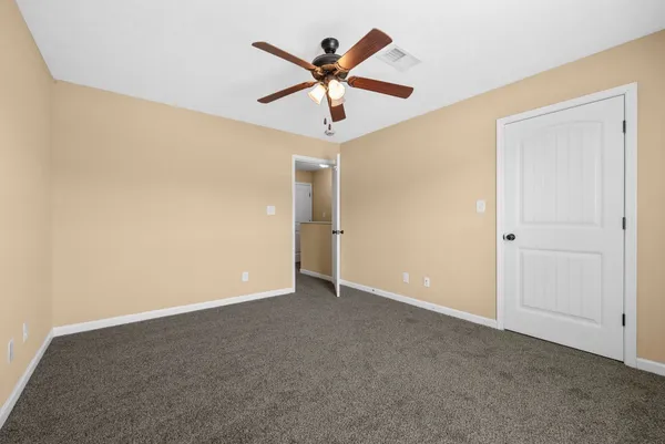 $1,125 | 2260 McCormick Lane, Unit B, Clarksville, TN 37040