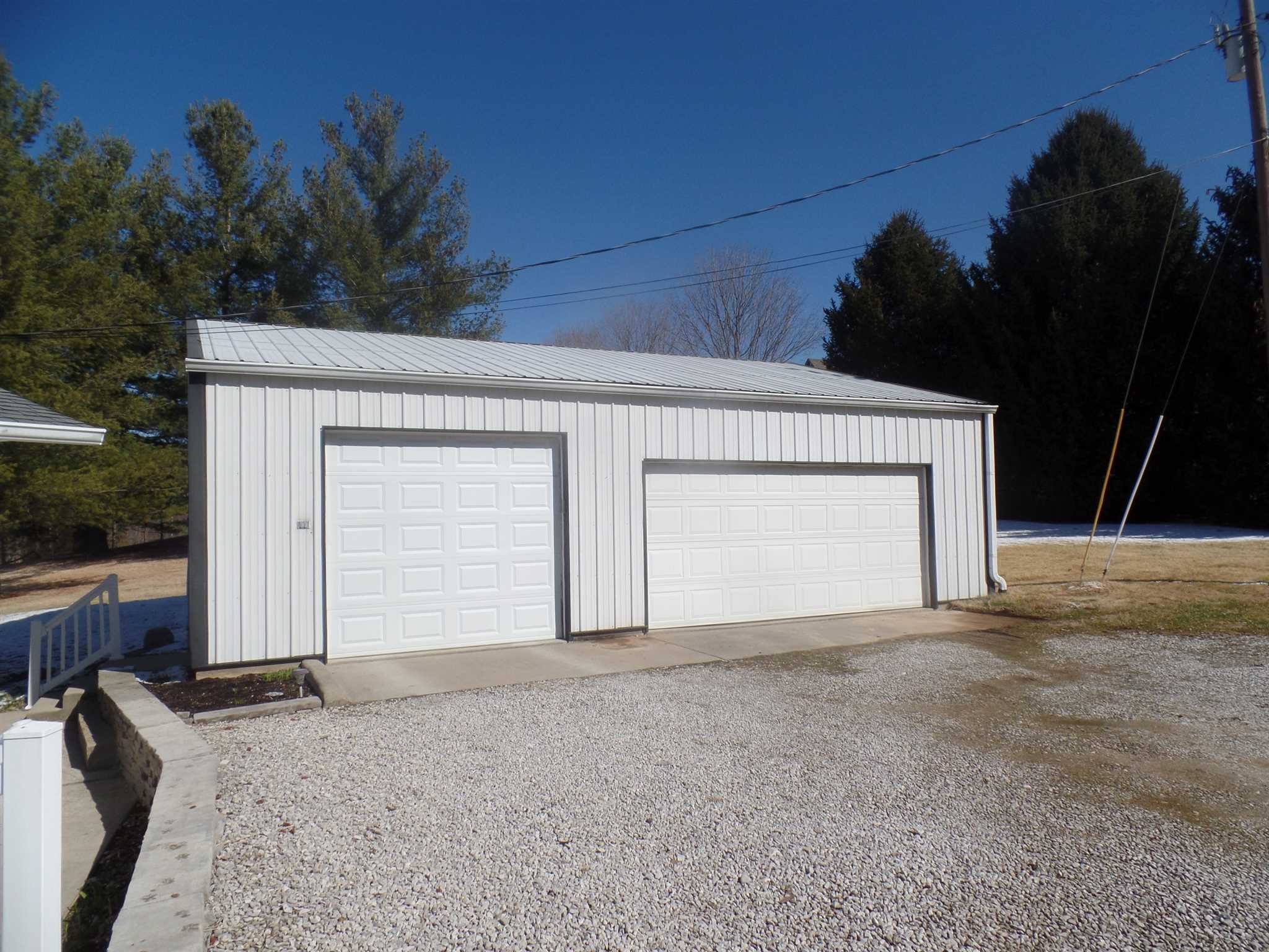 461 North Corwin Road Bloomfield, IN 47424 - Photo 18 of 31