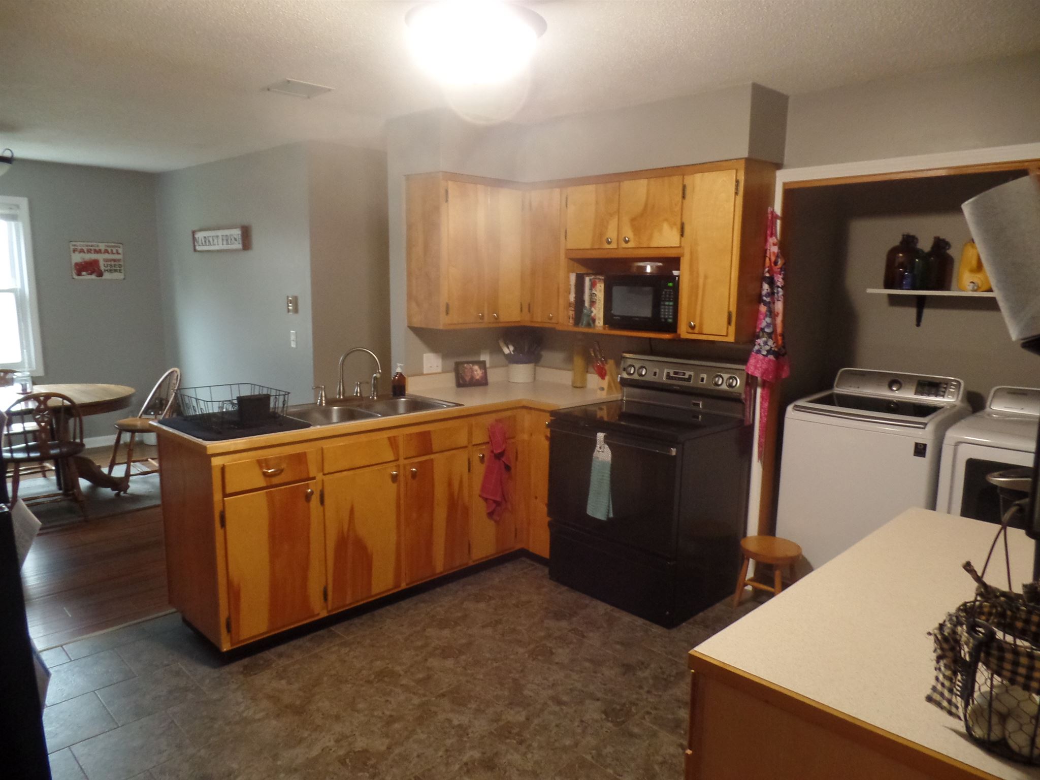 461 North Corwin Road Bloomfield, IN 47424 - Photo 5 of 31