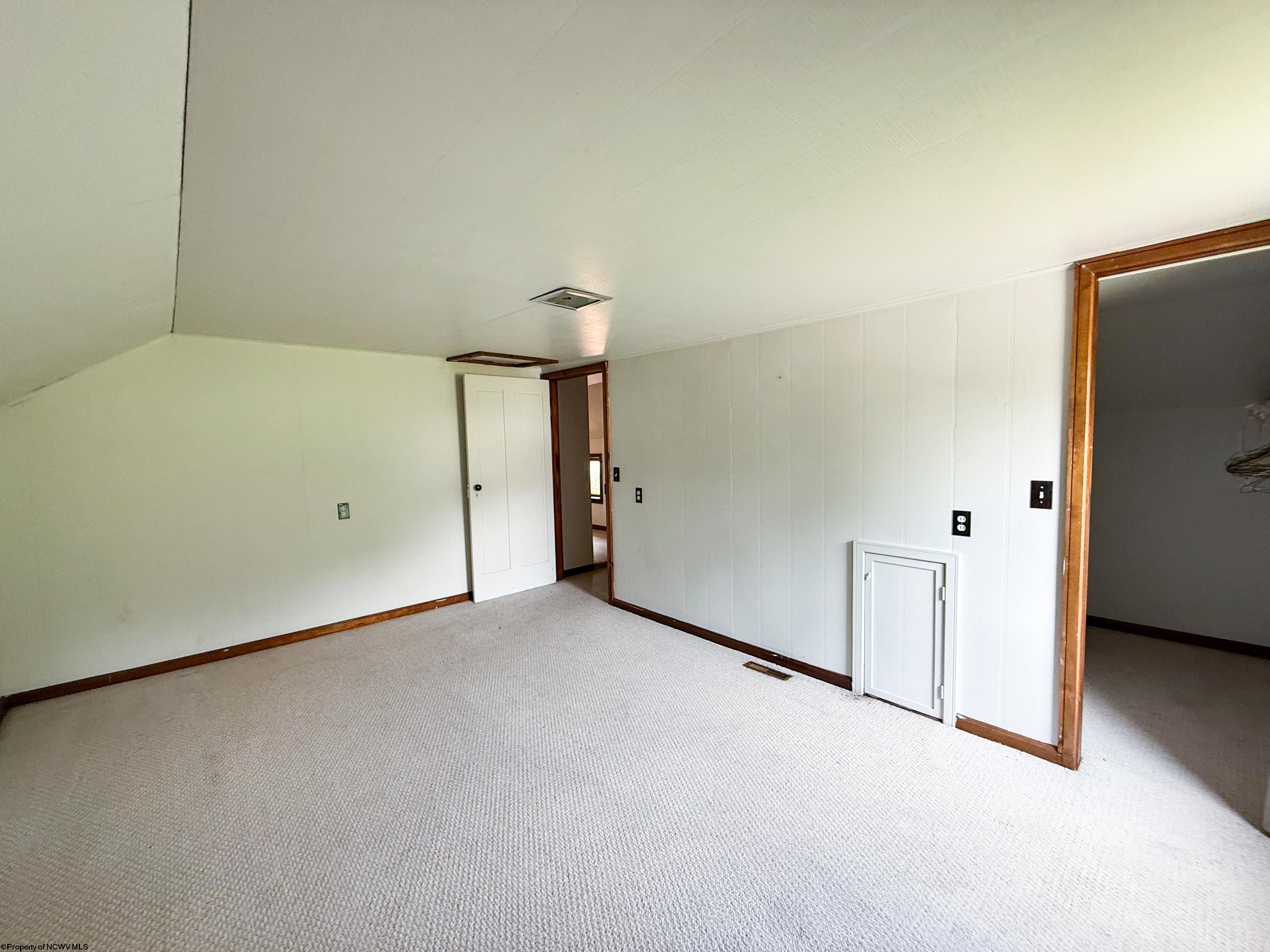 110 Seneca Road Elkins, WV 26241 - Photo 31 of 33 Gallery Image 31
