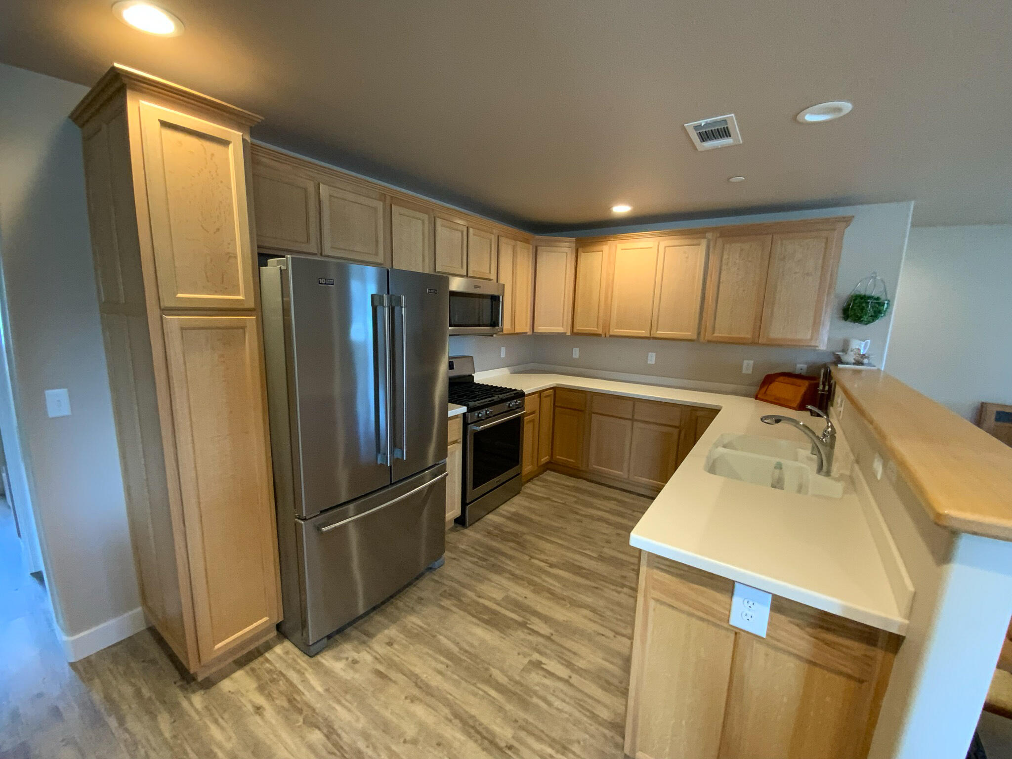 2730 Kenmar Road Fortuna, CA 95540 - Photo 7 of 28 Kitchen