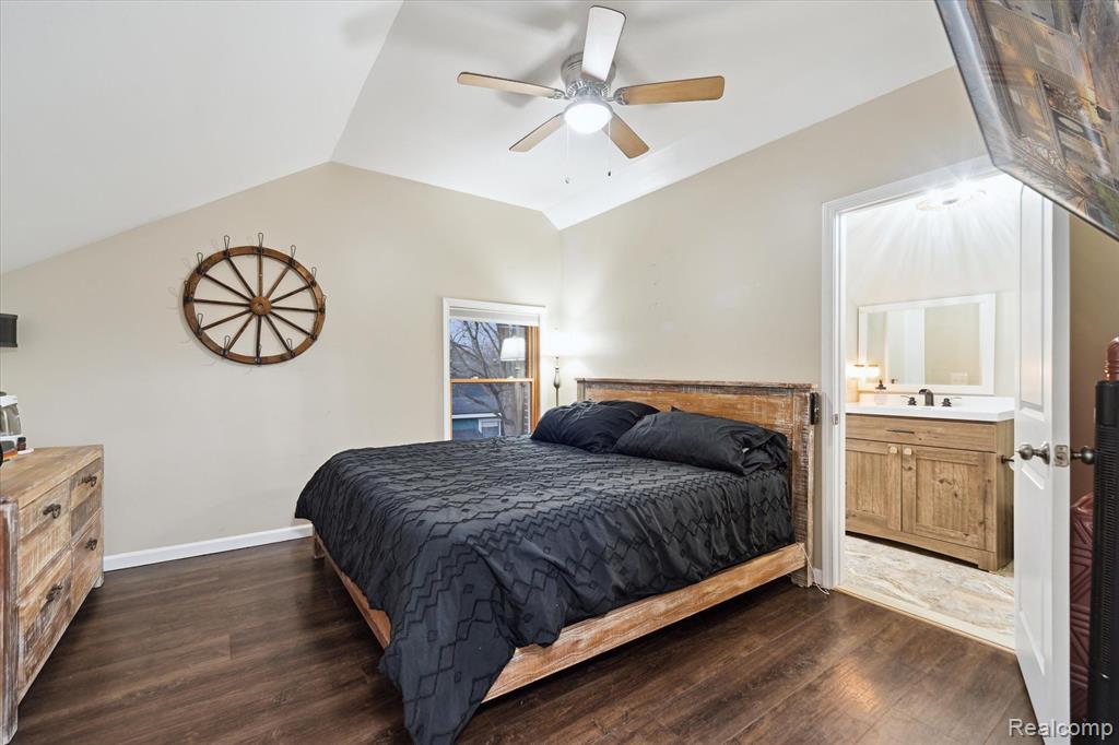 10524 Antcliff Road Fowlerville, MI 48836 - Photo 5 of 33 Gallery Image 5