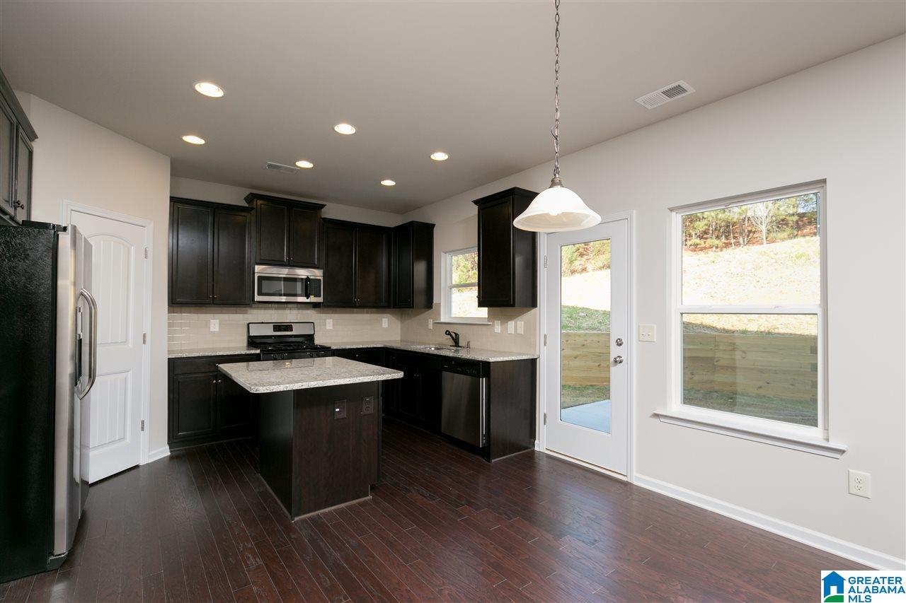 60 Twin Ridge Circle Lincoln, AL 35096 - Photo 3 of 15