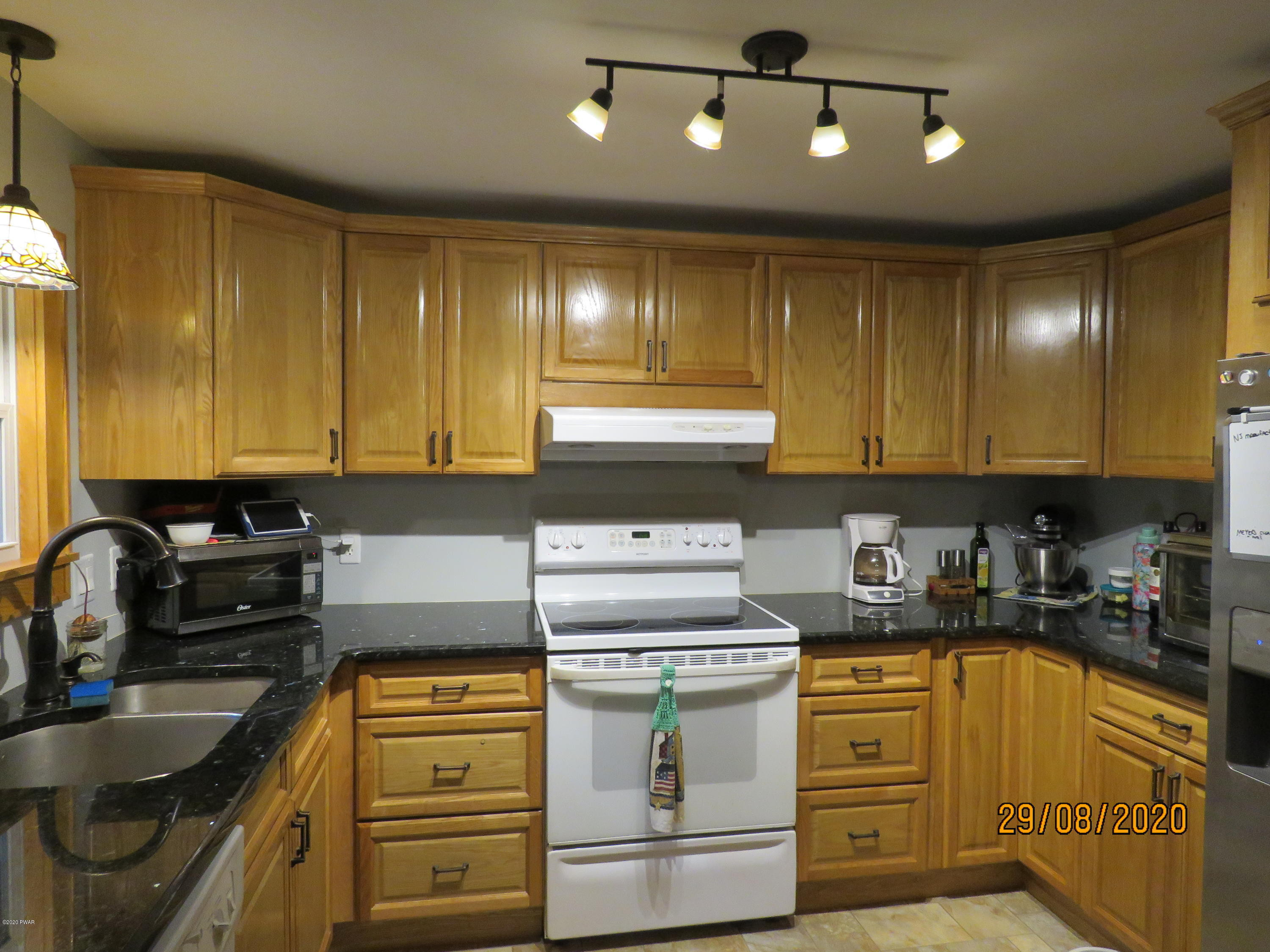 1 Chipmunk Trail Hawley, PA 18428 - Photo 2 of 28
