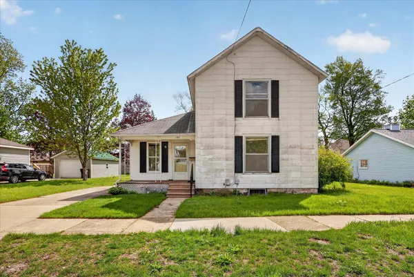 $185,000 | 124 Washington Street, Sparta, MI 49345