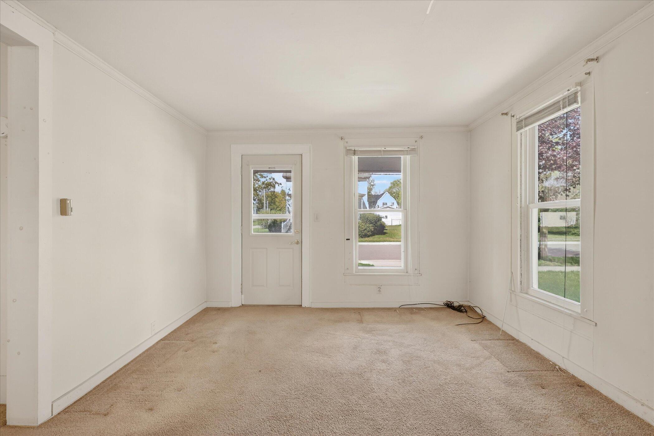 124 Washington Street Sparta, MI 49345 - Photo 22 of 39 Interior