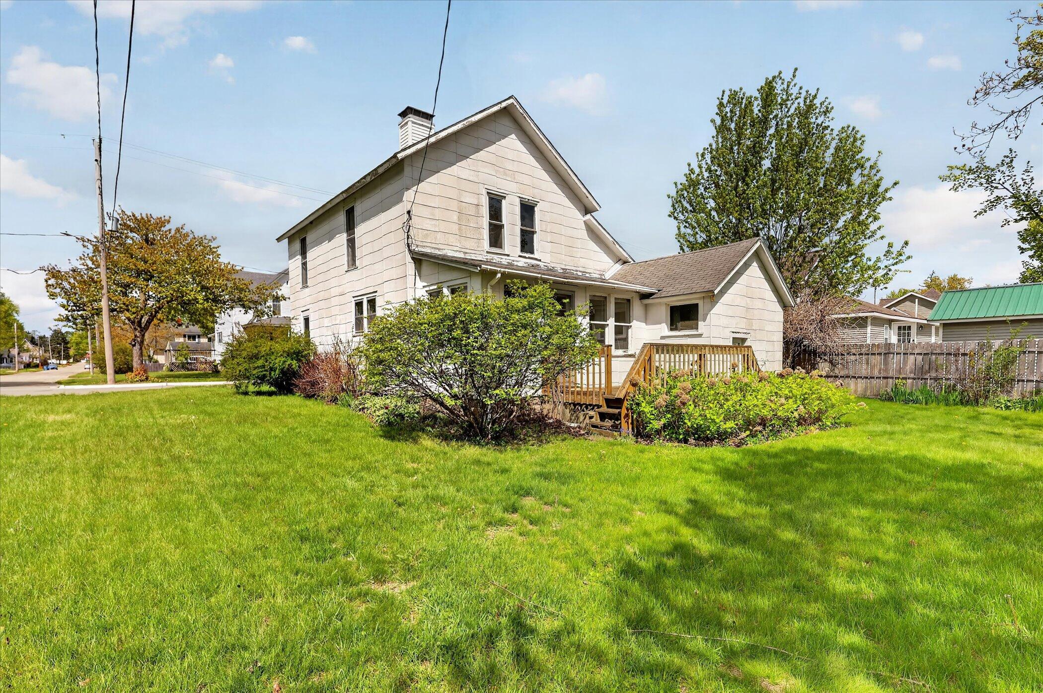124 Washington Street Sparta, MI 49345 - Photo 35 of 39 Exterior