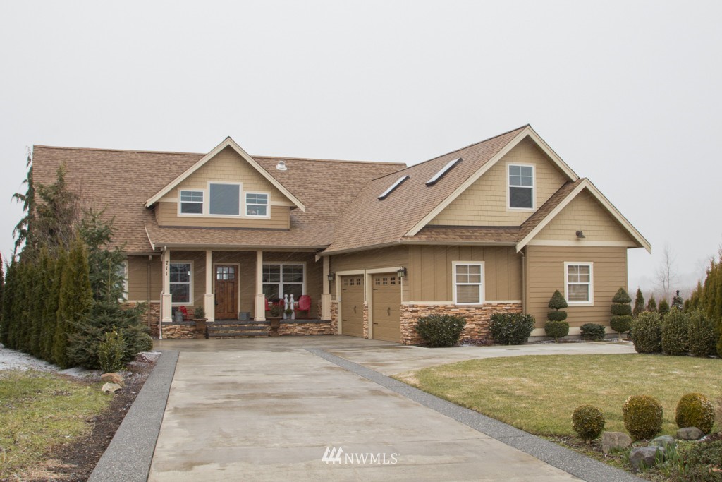 711 Red Maple Loop Everson, WA 98247 - Photo 1 of 25