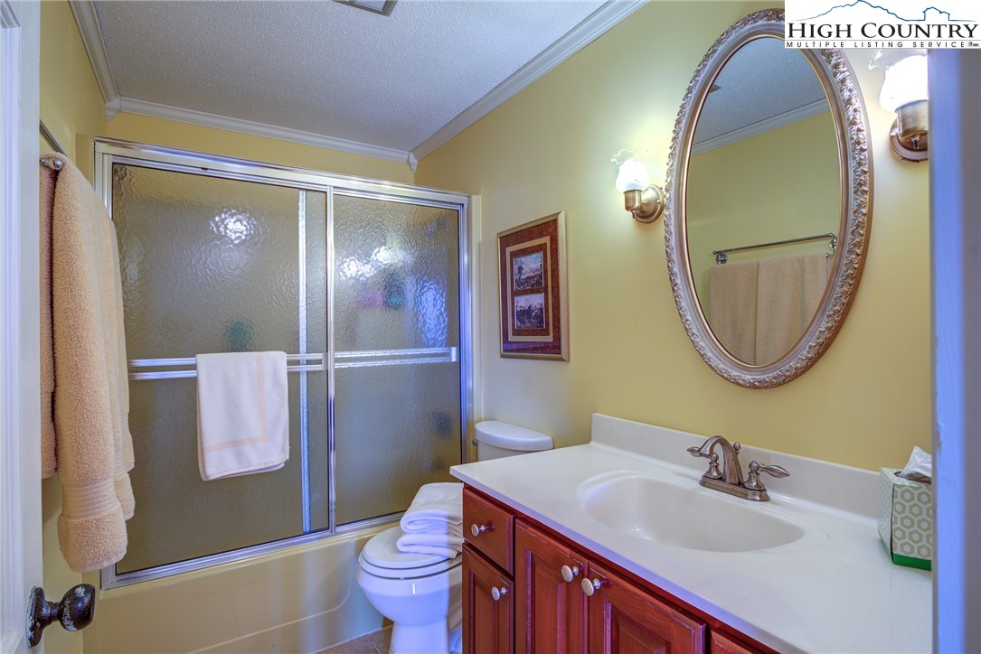 189 Valley Vista Road Glade Valley, NC 28627 - Photo 24 of 37 Gallery Image 24