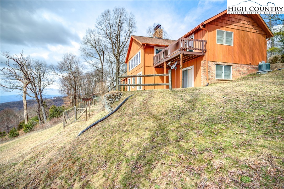 189 Valley Vista Road Glade Valley, NC 28627 - Photo 10 of 37 Gallery Image 10