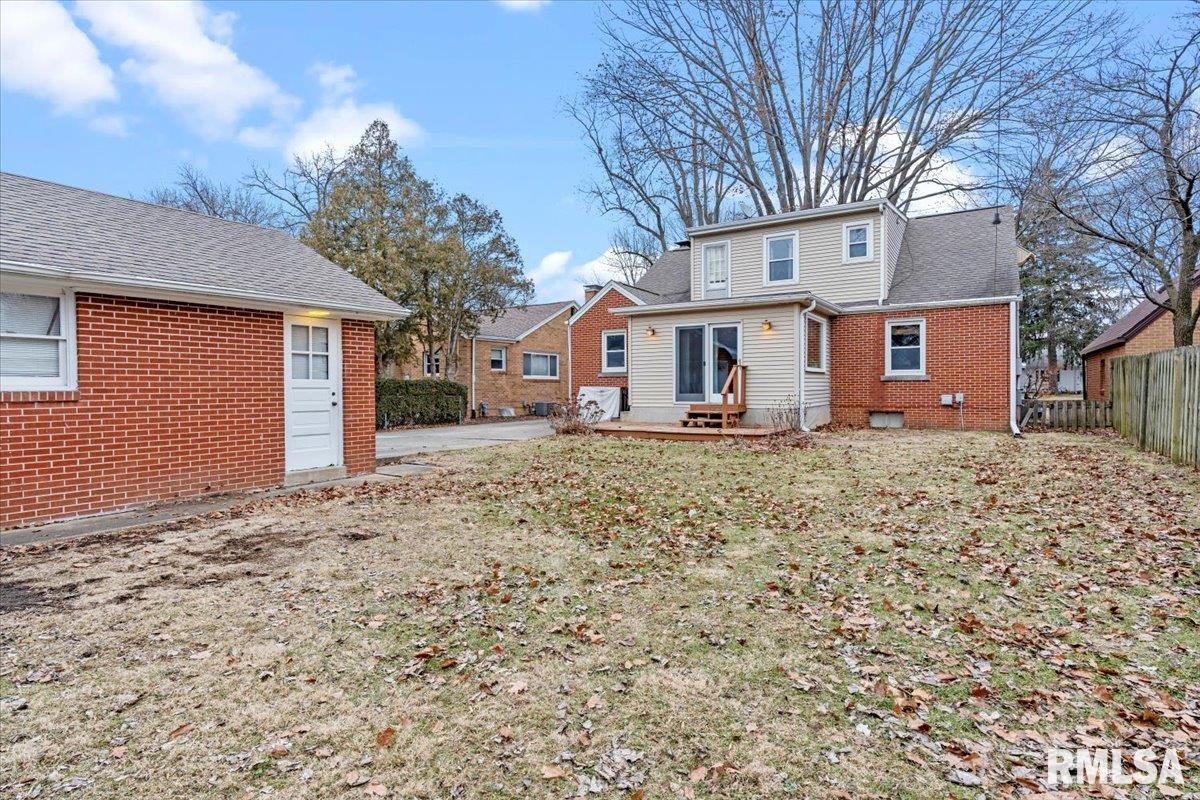 2129 South Walnut Street Springfield, IL 62704 - Photo 29 of 30