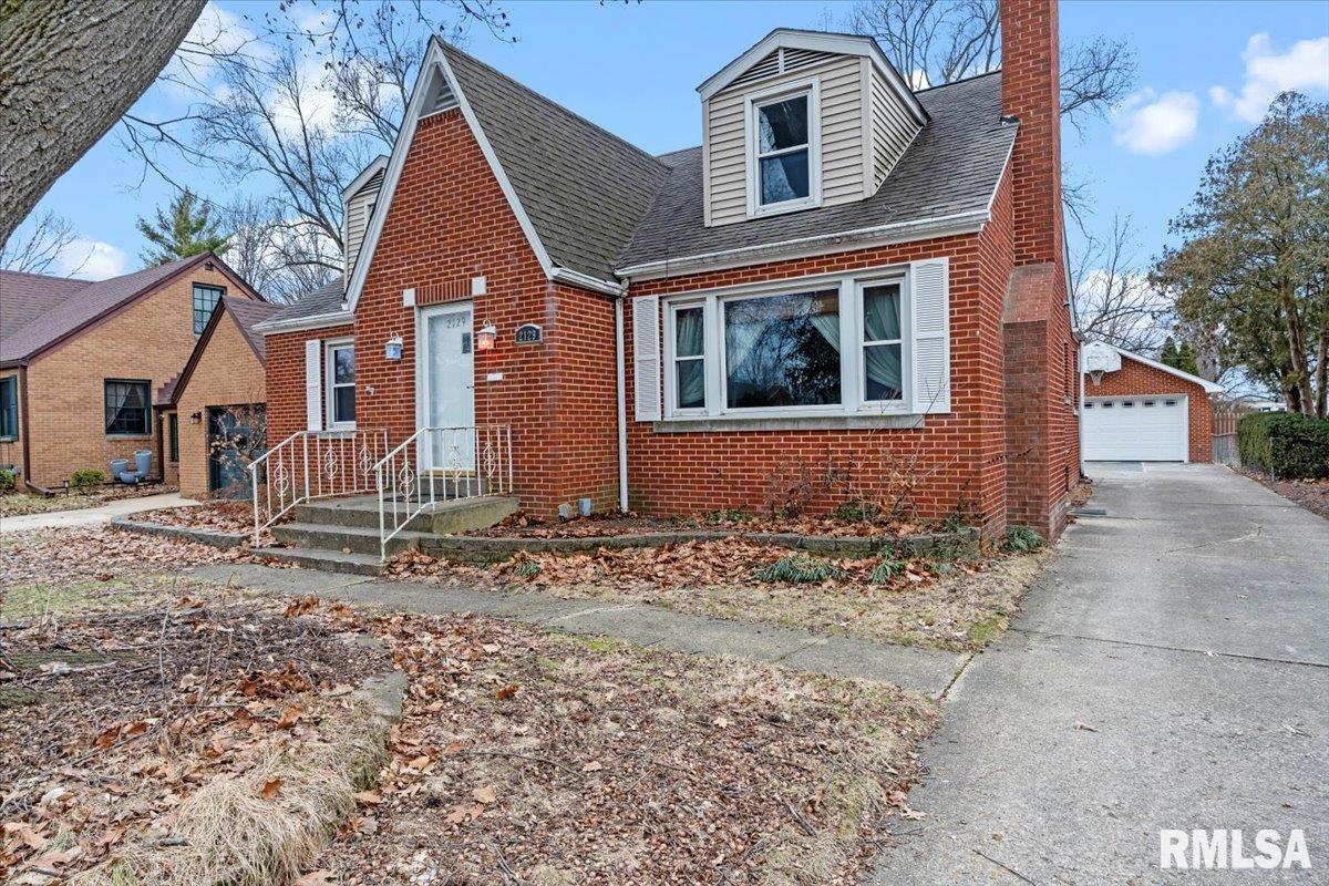 2129 South Walnut Street Springfield, IL 62704 - Photo 3 of 30