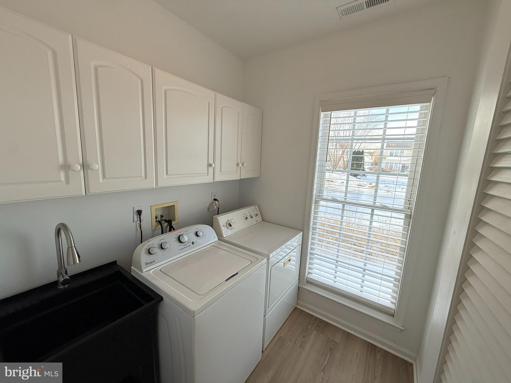 29679 Janets Way Easton, MD 21601 - Photo 18 of 23 a utility room with dryer and washer