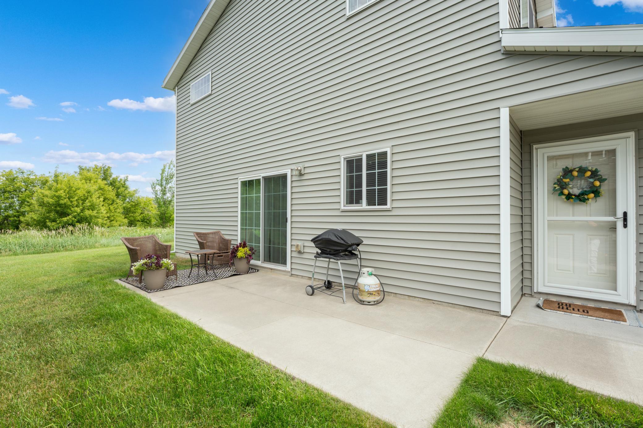 519 Pointe Court Southwest Rochester, MN 55902 - Photo 2 of 11