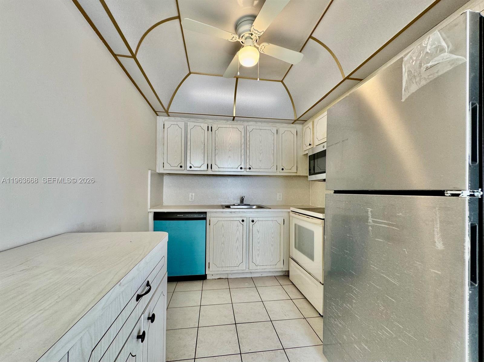 82 Dorset B, Unit 82 Boca Raton, FL 33434 - Photo 24 of 35