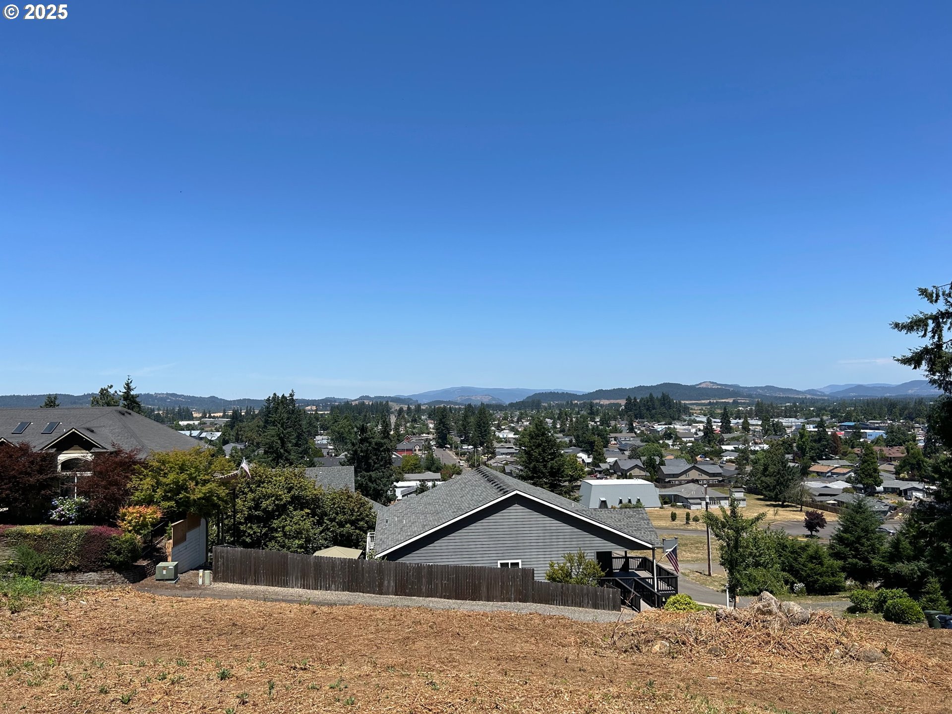 Holbrook Lane Creswell, OR 97426 - Photo 1 of 4 a view of a house with a yard