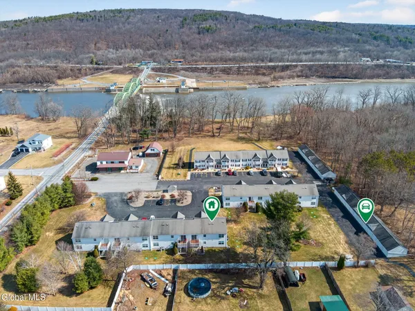 $279,000 | 34 Riverside Drive, Rotterdam, NY 12150
