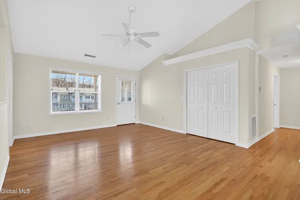 $279,000 | 34 Riverside Drive, Rotterdam, NY 12150