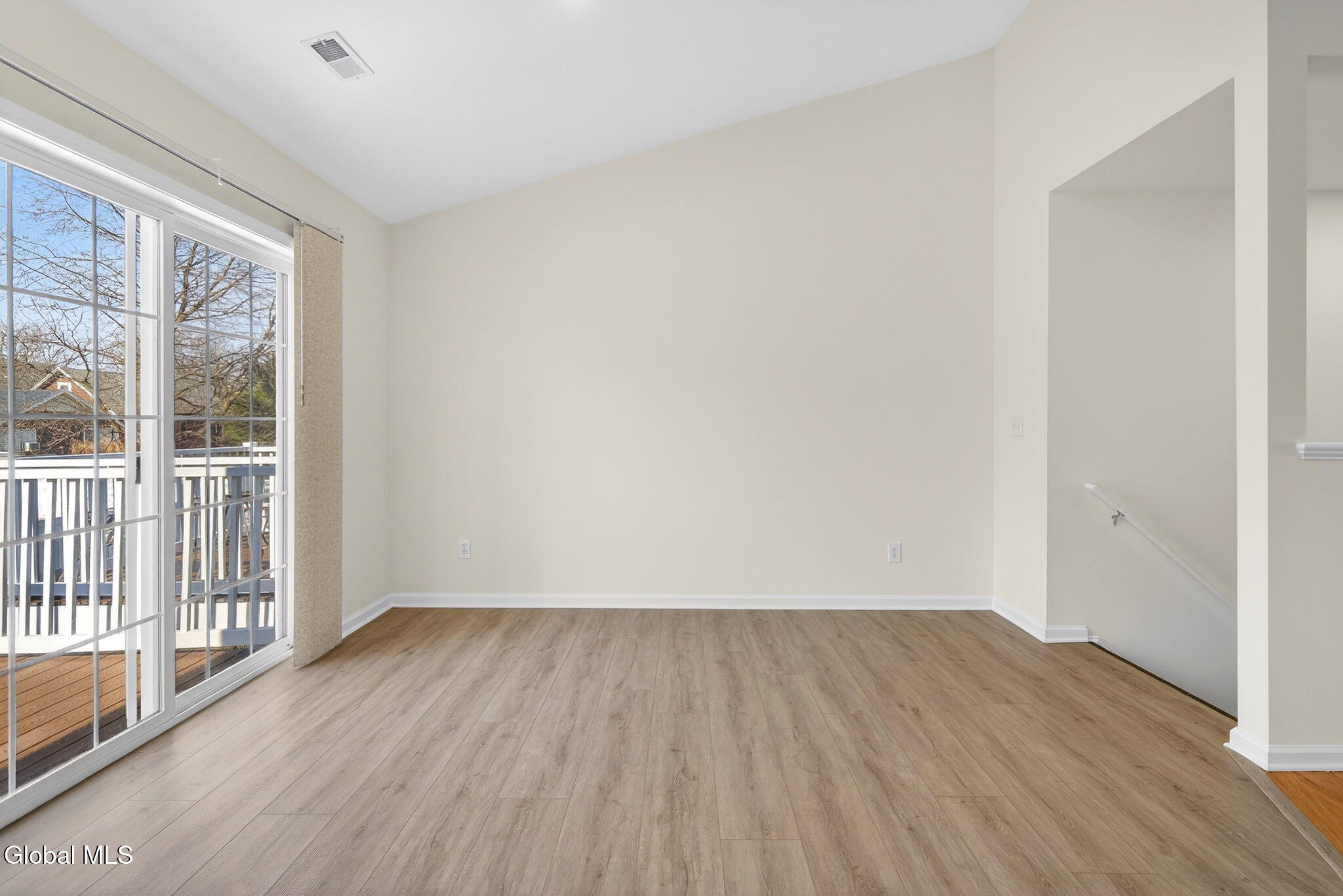 34 Riverside Drive Rotterdam, NY 12150 - Photo 8 of 30 Interior 05