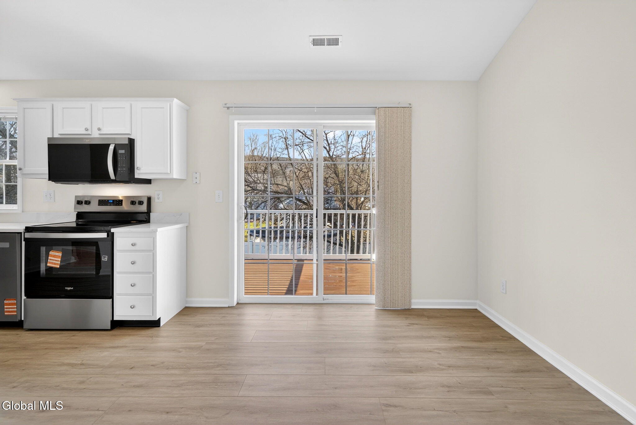 34 Riverside Drive Rotterdam, NY 12150 - Photo 9 of 30 Interior 06