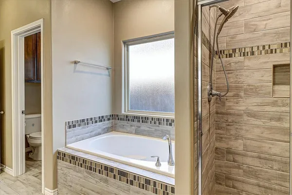 $2,395 | 5817 Bella Di Giorno Drive, Corpus Christi, TX 78414