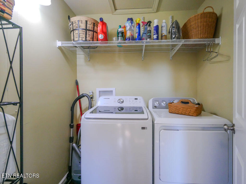 1205 Elliott Street Athens, TN 37303 - Photo 14 of 32 P1080820