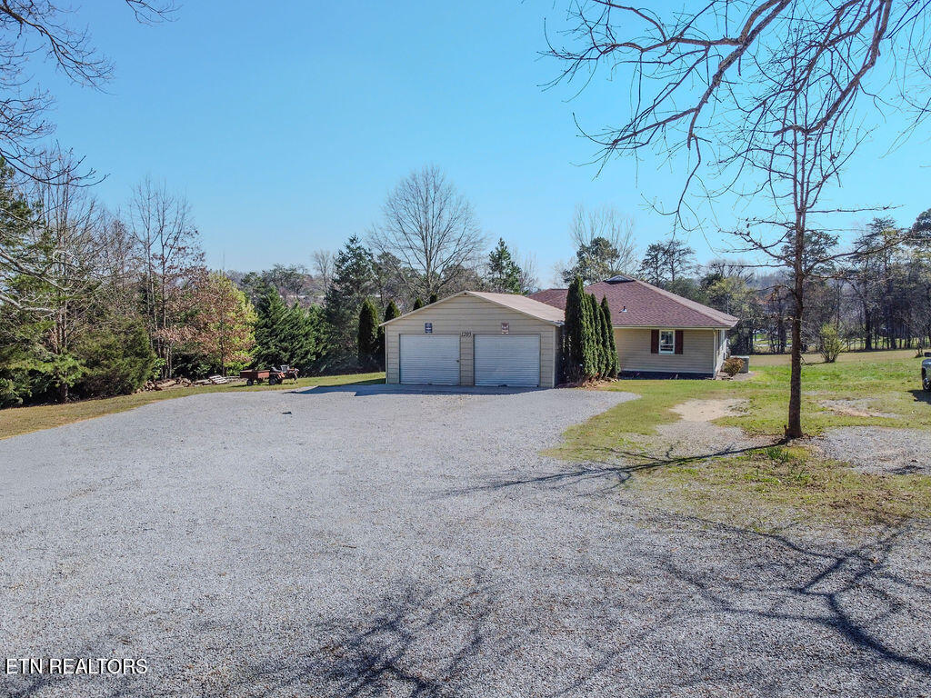 1205 Elliott Street Athens, TN 37303 - Photo 31 of 32 DJI_0929