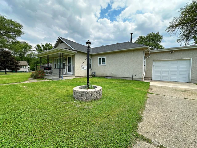 $137,500 | 1003 Bazore Street, Streator, IL 61364