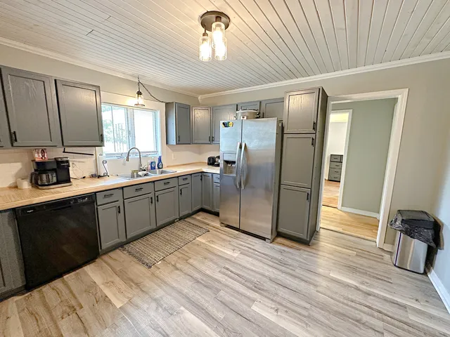 $137,500 | 1003 Bazore Street, Streator, IL 61364