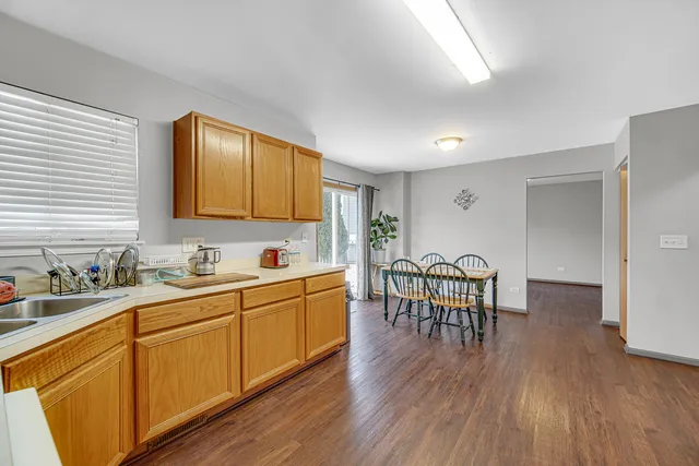 $430,000 | 4 Franklin Court, Bolingbrook, IL 60440