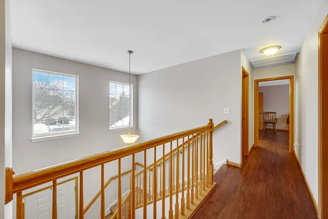 $430,000 | 4 Franklin Court, Bolingbrook, IL 60440