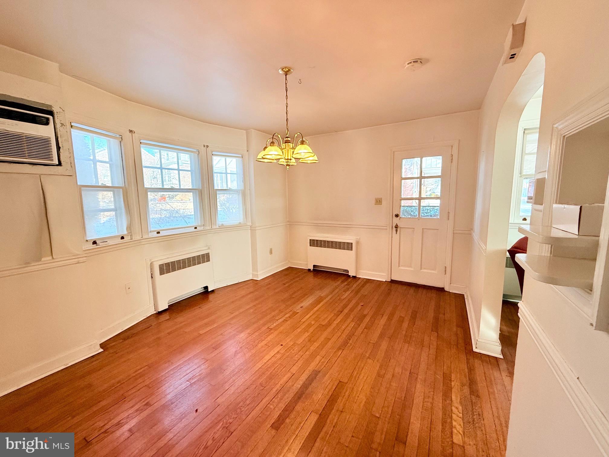 1409 College Avenue Reading, PA 19604 - Photo 5 of 24