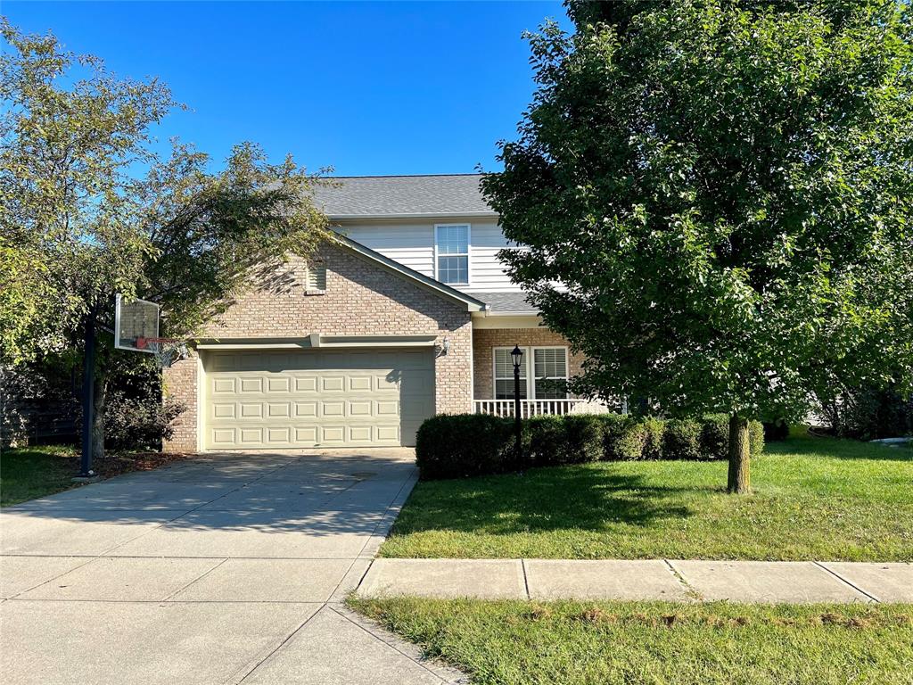 10916 Roundtree Road Fishers, IN 46037 - Photo 2 of 39 Gallery Image 2