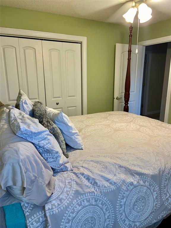 10916 Roundtree Road Fishers, IN 46037 - Photo 23 of 39 Gallery Image 23