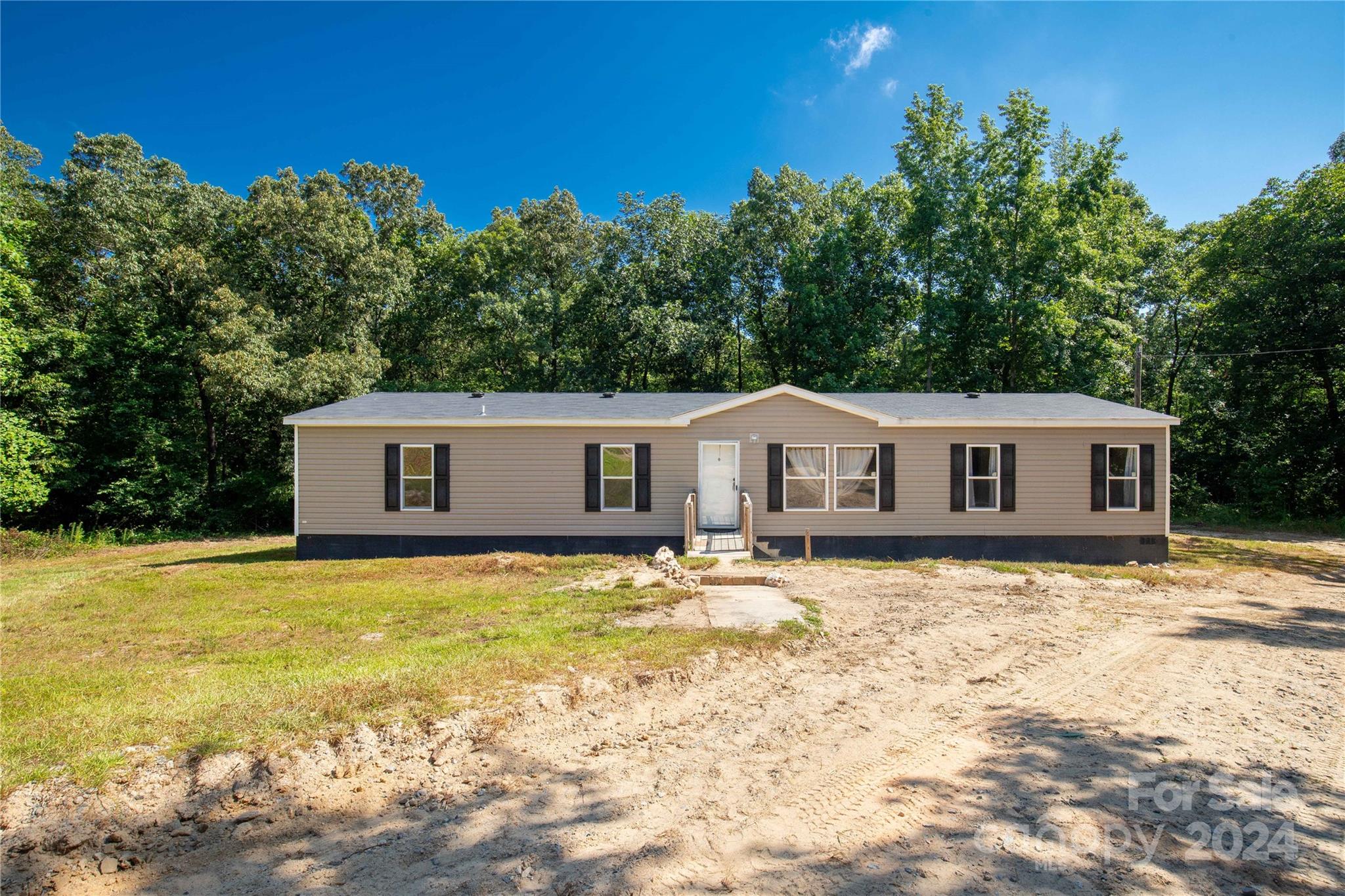 186 Hickory Head Road Kershaw, SC 29067 - Photo 1 of 36 Gallery Image 1