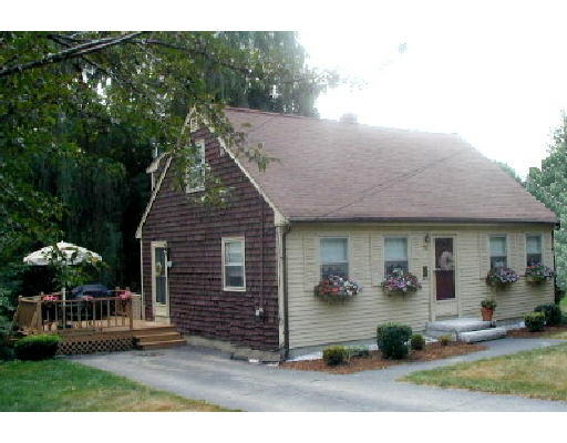 60 Burnham Road Andover, MA 01810 - Photo 1 of 1 Gallery Image 1