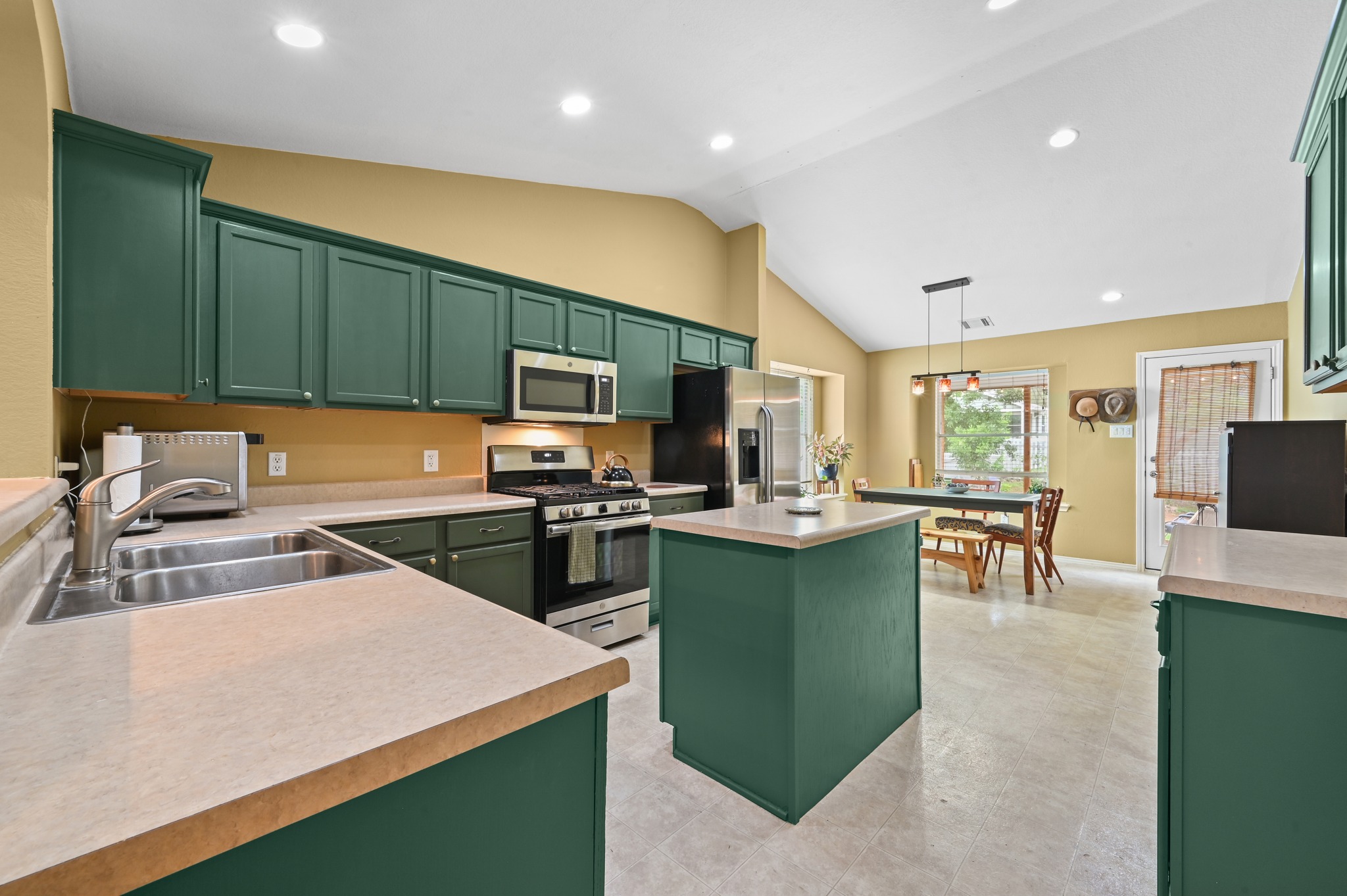 141 Morrell Kyle, TX 78640 - Photo 11 of 39